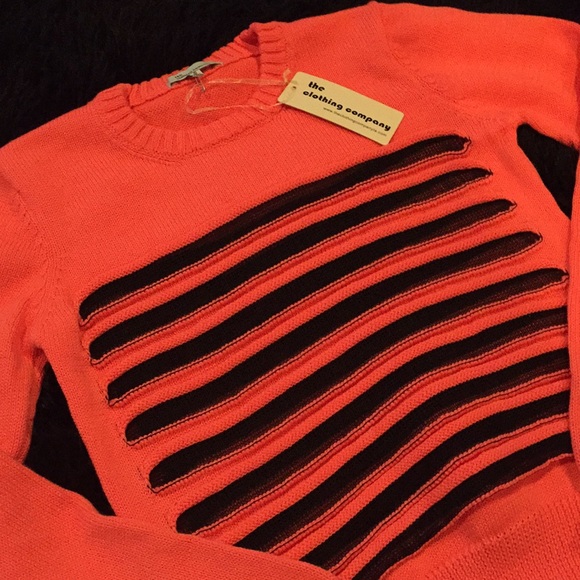 Bright Pink Sweater - Picture 2 of 3